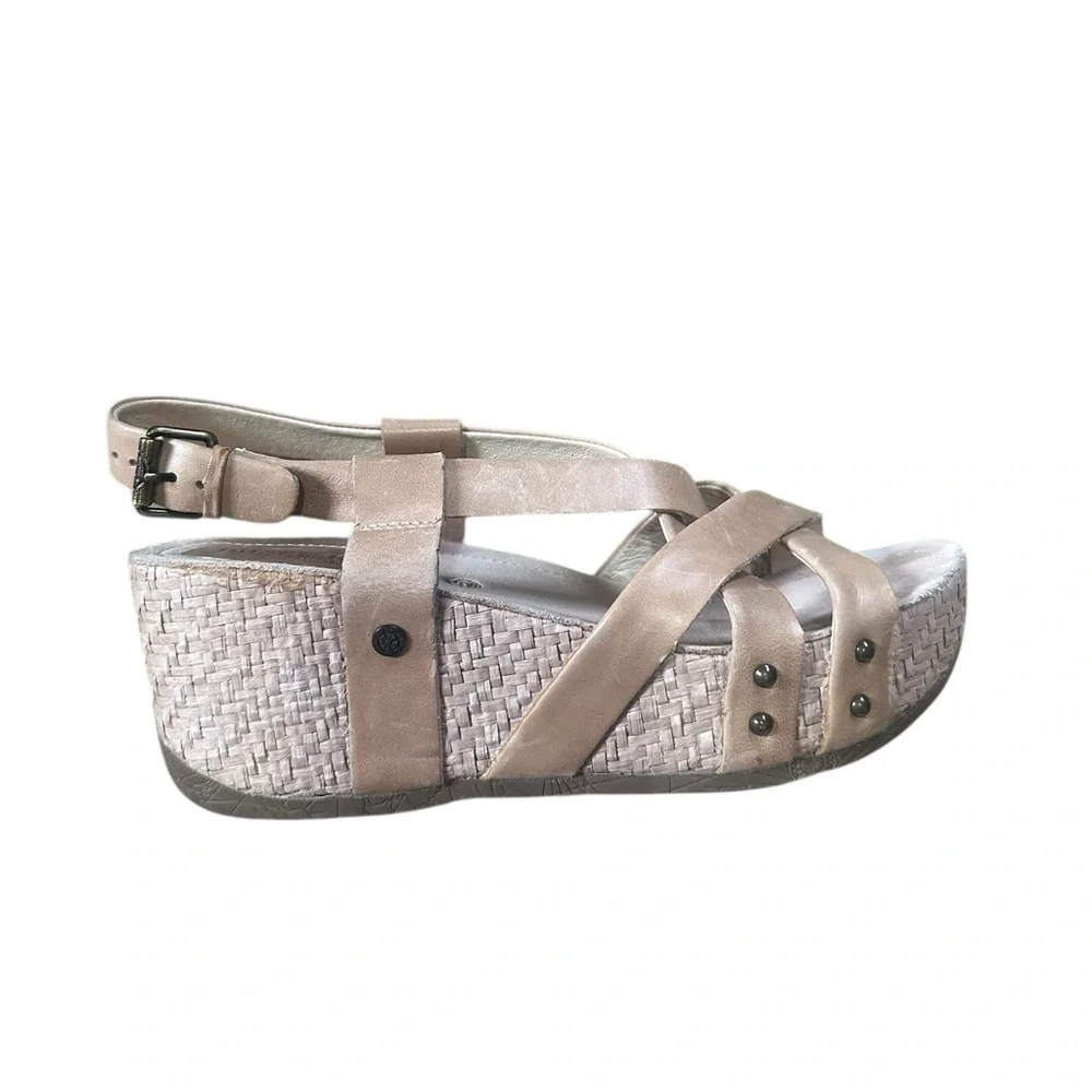 Brussola Formentera Cross Straps Wedge Platform Sandals | Milky Tea | Size EU 39